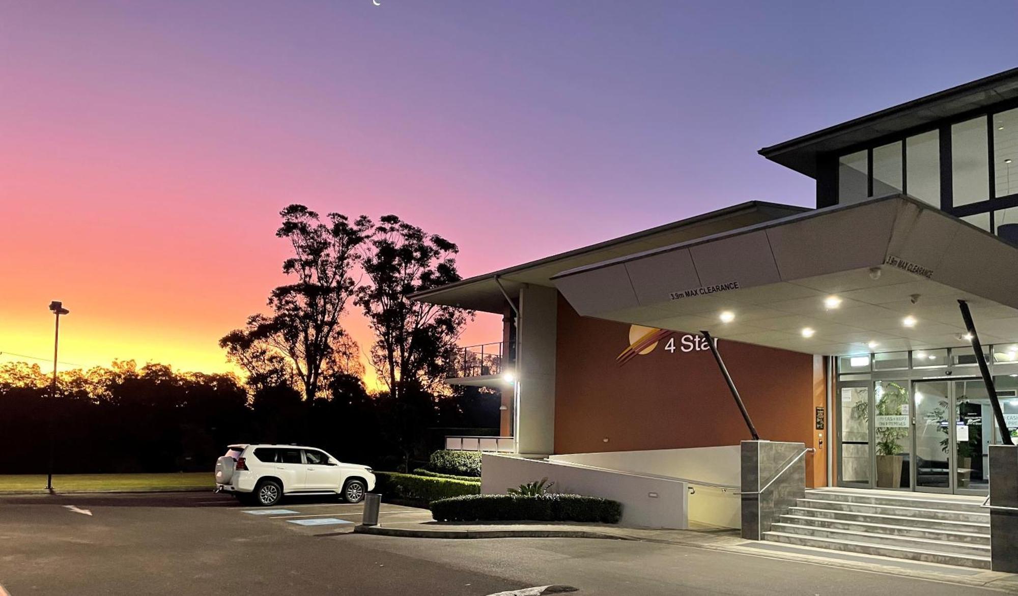 Macquarie 4 Star Μοτέλ Warners Bay Εξωτερικό φωτογραφία